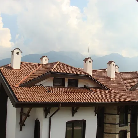 Three Mountains Penthouse 647 *