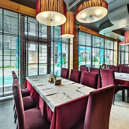 Three Mountains Penthouse 647 *